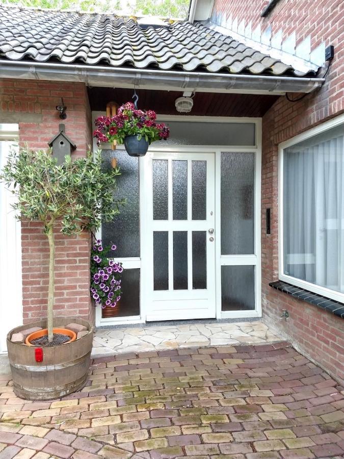 Bunga Melati Apartment Middelburg Exterior photo